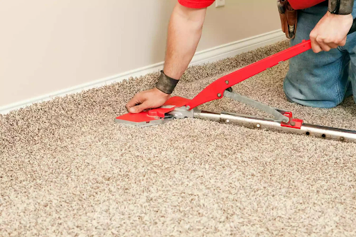 How Experts Professionally Handle Complex Carpet Hole Repairs