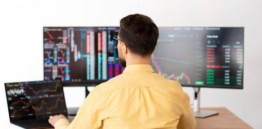 Why Platform Stability Matters When Choosing a Forex Broker in UK